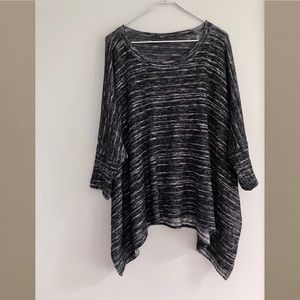 Nally & Millie USA Marled Charcoal Oversized Tunic Top O/S WORN ONCE